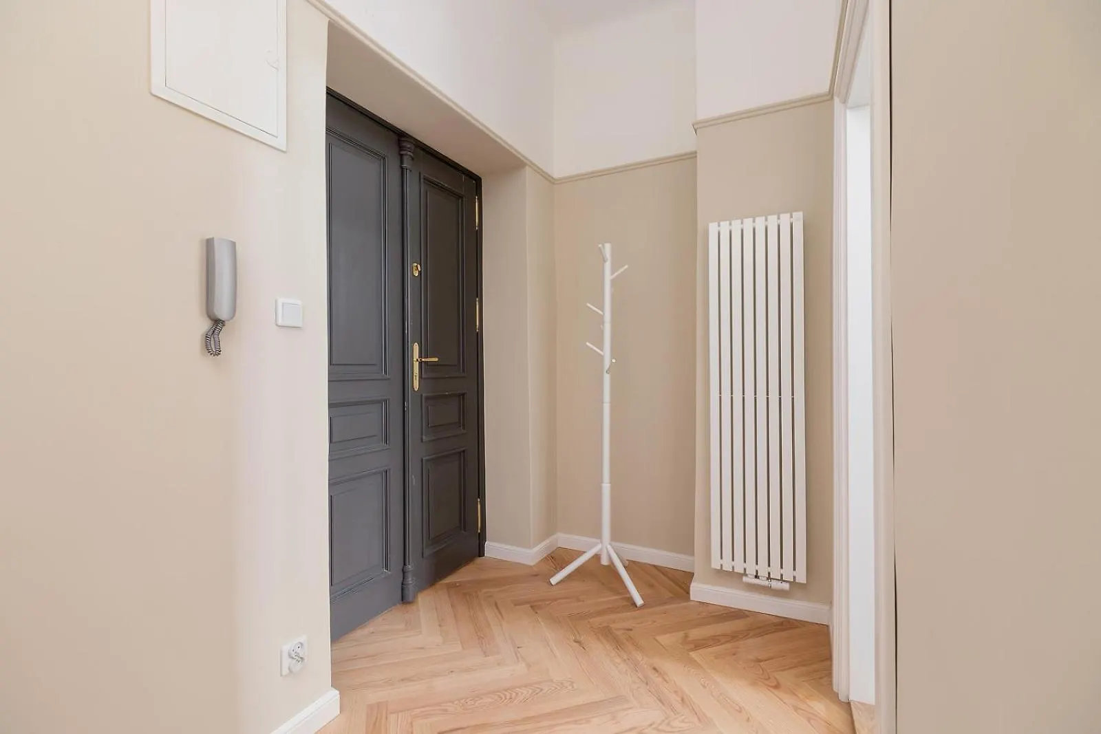 2 - Bedroom Apartment - Rejtana 10 Krakow 0*,  Poland